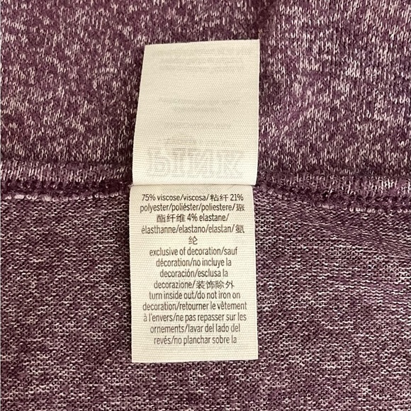 ✅SOLD-𝅺PINK Victorias Secret | Pajama Top Luscious Plum Silver Dog Logo Shirt - Picture 8 of 8